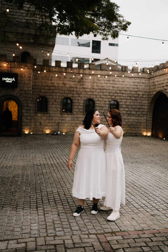ALINE E BRUNA BLUMENAU